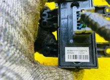 Кнопка ручника HONDA VEZEL 2014/Цвет NH731P 35355T7AJ112M1 RU3 LEB, передняя