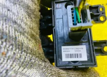 Кнопка ручника HONDA VEZEL 2014/Цвет NH821M 35355T7AJ112M1 RU4 LEB, передняя