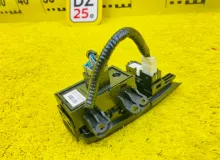Кнопка ручника HONDA VEZEL 2014/Цвет NH821M 35355T7AJ112M1 RU3 LEB, передняя