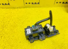 Кнопка ручника HONDA VEZEL 2014/Цвет NH788P 35355T7AJ112M1 RU4 LEB, передняя