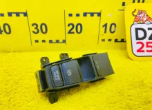 Кнопка ручника HONDA VEZEL 2014/Цвет G539P 35355T7AJ112M1 RU4 LEB, передняя