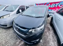 Бампер HONDA FREED+ 2017/Цвет NH731P 71100TDK0000 GB6 L15B, передний