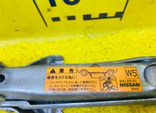 Поддомкратник/ домкрат NISSAN NV200 2014/Цвет K23 MQ705868 VM20 HR16DE, задний