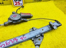 Стеклоподъемник NISSAN TERRANO 1993 8072178G10 WD21 TD27T, передний левый