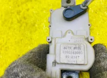 Замок двери NISSAN TERRANO 1993 8050343G20 WD21 TD27T, передний левый