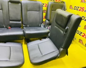 Сидение комплект TOYOTA