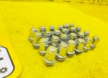 Гайка на колесо TOYOTA LAND CRUISER PRADO 2006/Цвет 070 9094201058 TRJ120W 2TRFE