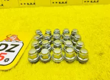 Гайка на колесо TOYOTA ESQUIRE 2015/Цвет 070 9094201033 ZRR85G 3ZRFAE