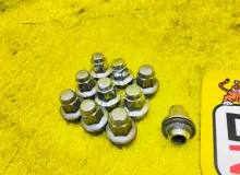 Гайка на колесо TOYOTA LAND CRUISER 1998/Цвет 057 9094201103 UZJ100W 2UZFE