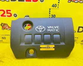 Пластиковая крышка на двс TOYOTA