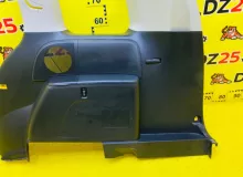 Обшивка багажника TOYOTA ISIS 2012/Цвет 070 6473044510B0 ZGM15W 2ZRFAE, задняя правая