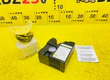 Компрессор подкачки колес TOYOTA ISIS 2012/Цвет 070 4489074021 ZGM15W 2ZRFAE, задний