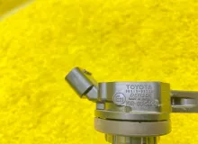 Катушка зажигания TOYOTA ISIS 2012/Цвет 070 9091902258 ZGM15W 2ZRFAE, передняя