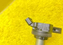 Катушка зажигания TOYOTA ISIS 2012/Цвет 070 9091902258 ZGM15W 2ZRFAE, передняя