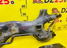 Балка под двс TOYOTA ISIS 2012/Цвет 070 5120120370 ZGM15W 2ZRFAE, передняя