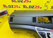 Торпеда TOYOTA ISIS 2012/Цвет 070 5530044020B0 ZGM15W 2ZRFAE, передняя