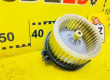 Мотор печки TOYOTA ISIS 2012/Цвет 070 8710344081 ZGM15W 2ZRFAE, передний
