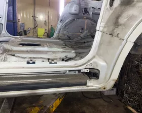 Порог кузова TOYOTA