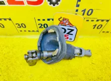 Рулевой карданчик TOYOTA ISIS 2012/Цвет 070 4522044040 ZGM15W 2ZRFAE, передний