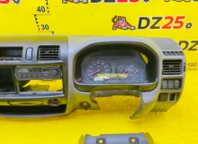 Торпеда NISSAN VANETTE 2010/Цвет 22V 68485HA001 SKP2MN L8, передняя