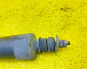Амортизатор Nissan