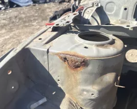 Лонжерон Toyota