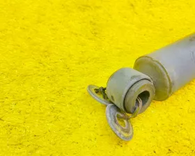 Амортизатор Nissan