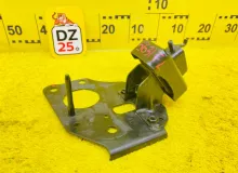 Подушка двигателя NISSAN VANETTE 2010/Цвет 22V 11210HA001 SKP2MN L8, передняя левая