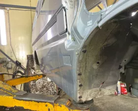 Порог кузова Nissan