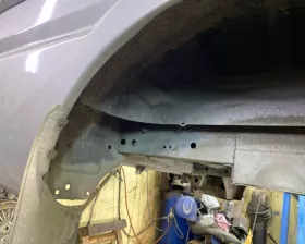 Крыло заднее Nissan