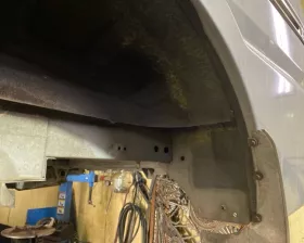 Крыло заднее Nissan