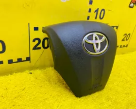 Подушка безопасности водителя TOYOTA