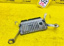 Блок управления двс TOYOTA WISH 2013/Цвет 202 8966168250 ZGE25W 2ZRFAE, передний