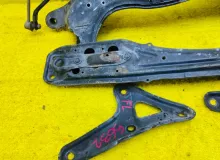 Балка под двс TOYOTA WISH 2013/Цвет 202 5120120371 ZGE25W 2ZRFAE, передняя
