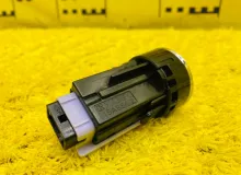 Кнопка старта TOYOTA WISH 2013/Цвет 202 8961130062 ZGE20W 2ZRFAE, передняя