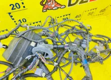 Коса под капот MITSUBISHI RVR 2010/Цвет A31B 8501C002 GA3W 4B10, передняя