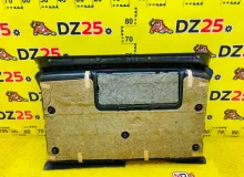 Ванночка в багажник MITSUBISHI PAJERO IO 2000/Цвет W75D MR590200 H76W 4G93T, задняя