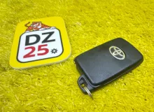 Ключ зажигания TOYOTA WISH 2012/Цвет 070 8990447170 ZGE20W 2ZRFAE, передний