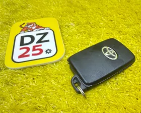 Ключ зажигания TOYOTA