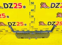 Решетка радиатора MITSUBISHI PAJERO IO 2000/Цвет W75D MR566968 H76W 4G93T, передняя