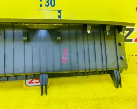 Пластик замка багажника VAG