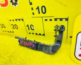 Крепление бампера VAG