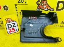 Пластиковая крышка на двс AUDI A3 2014/Цвет LX7W WJD82357 8VCXS CXSA, передняя