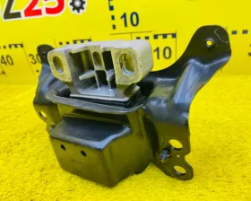 Подушка двигателя VAG