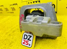 Подушка двигателя AUDI A3 2014/Цвет LX7W 5Q0199262BE 8VCXS CXSA, передняя правая
