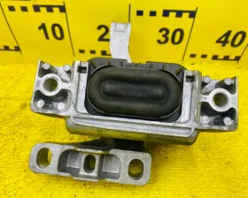 Подушка двигателя VAG