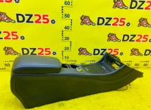 Бардачок между сиденьями Mercedes-Benz GLA-CLASS 2014/650U A1766802000 WDC156/X156/156.942 M270E16|270910|270.910, передний