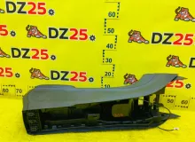 Бардачок между сиденьями Mercedes-Benz GLA-CLASS 2014/650U A1766802000 WDC156/X156/156.942 M270E16|270910|270.910, передний