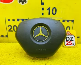 Подушка безопасности водителя Mercedes-Benz