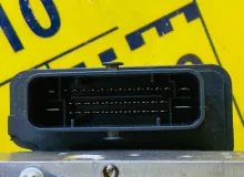 Блок abs Mercedes-Benz GLA-CLASS 2014/650U A0094317012 WDC156/X156/156.942 M270E16/270.910/270910, передний
